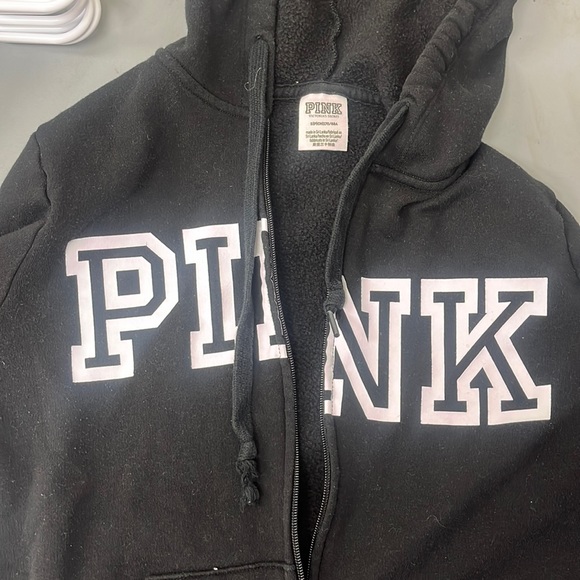 Size s - Picture 1 of 1